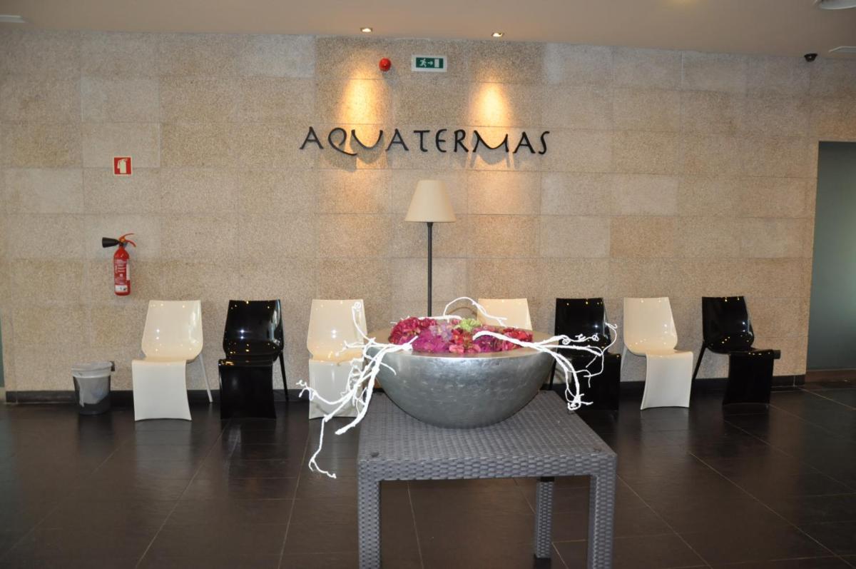 Uma área de estar em H2otel Congress & Medical SPA