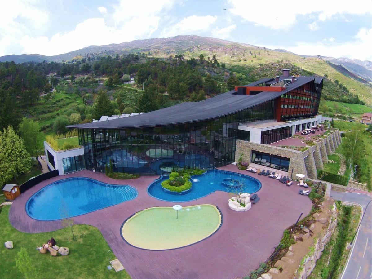 A piscina em ou perto de H2otel Congress & Medical SPA