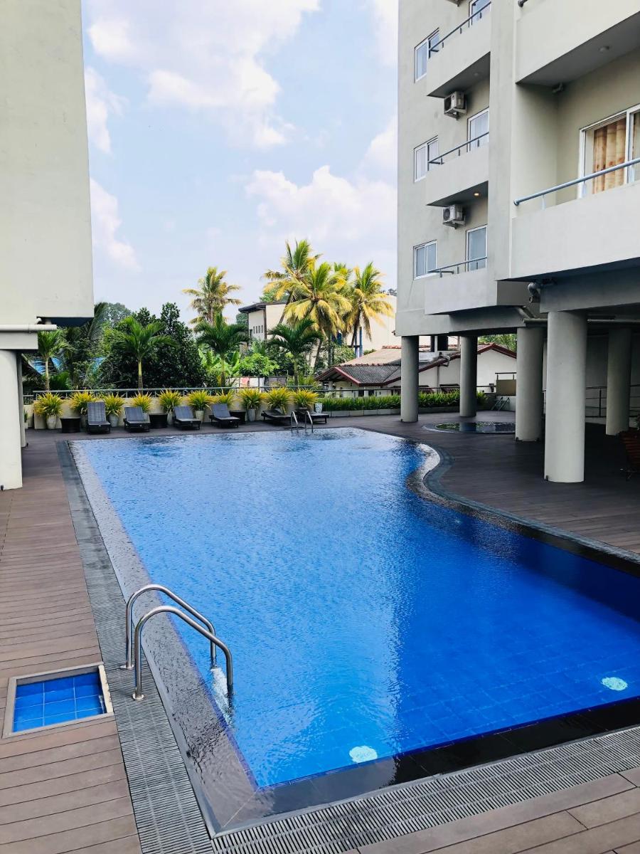 Luxe Highway Residencies - Housity