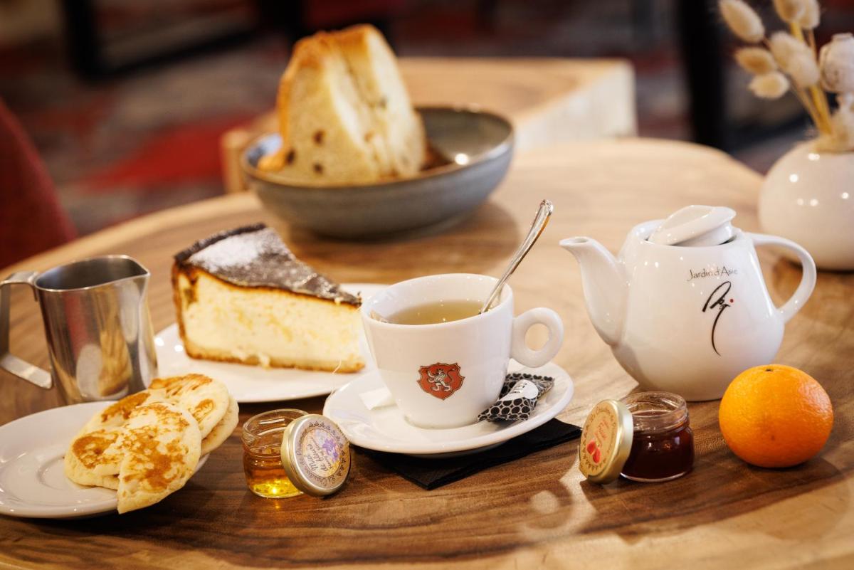Nourriture dans l'hôtel ou à proximité