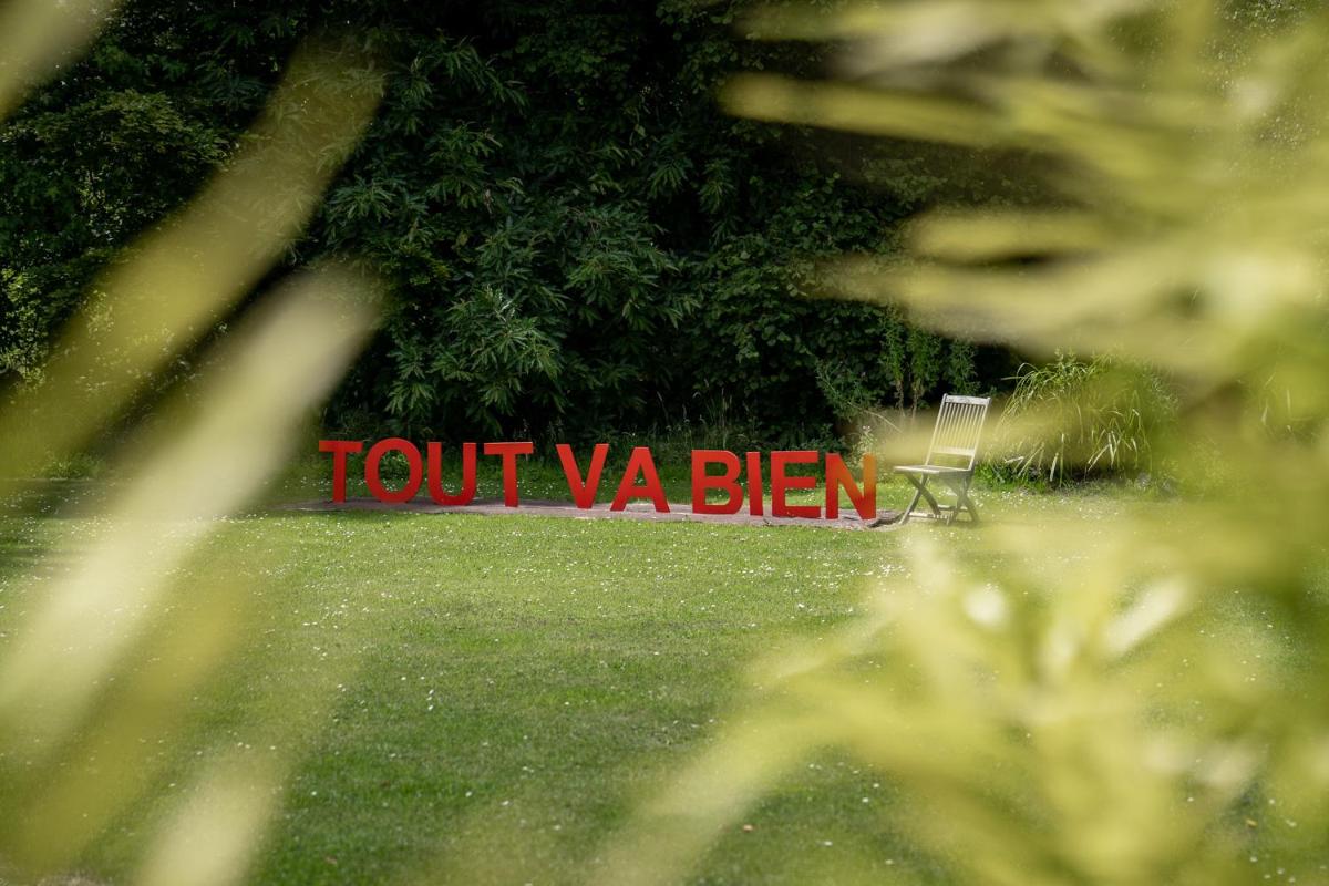 Jardin de l'établissement Le Manoir De La Poterie & Spa