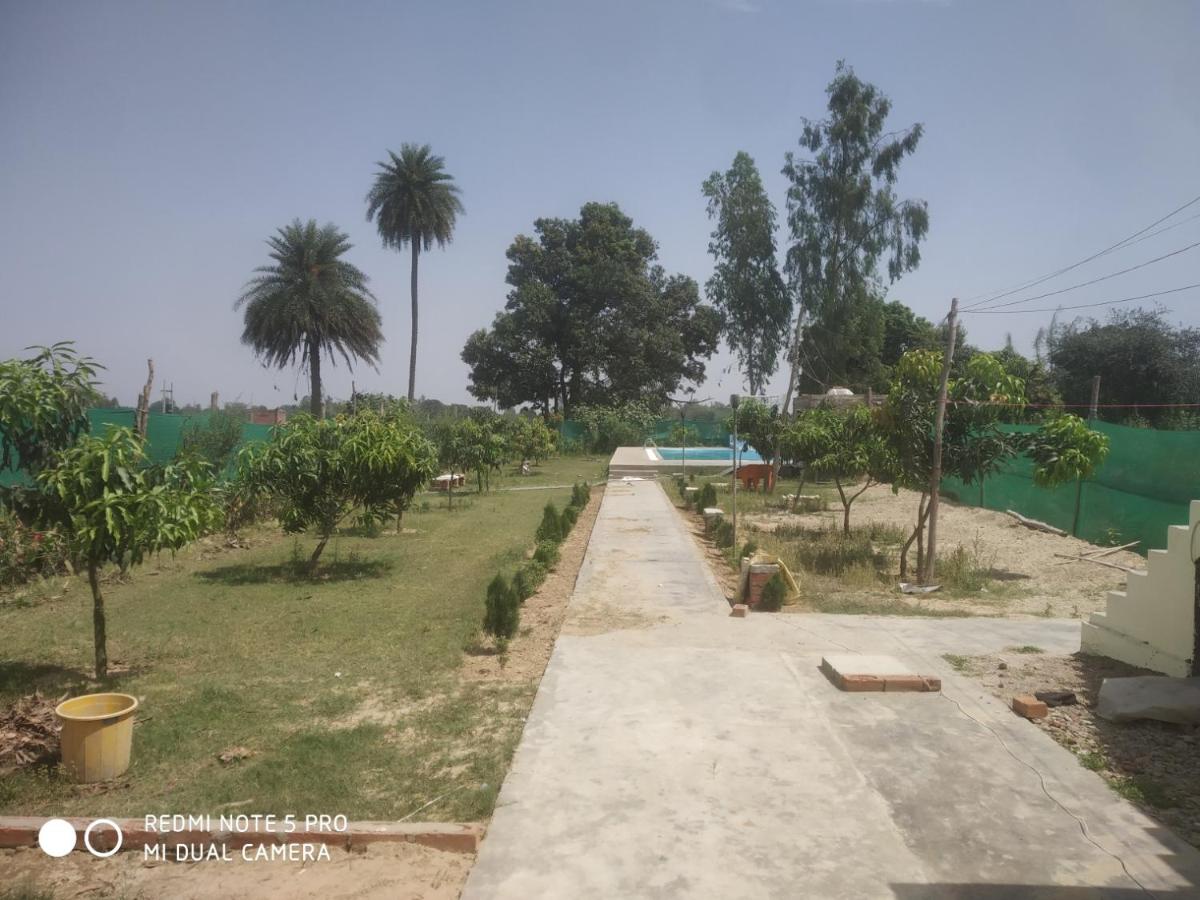 Braj Waterpark & Resort - Housity