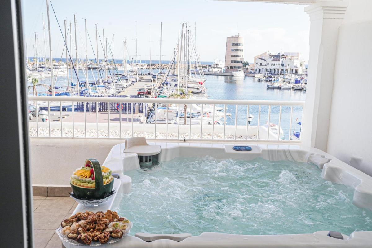 Imagen de la galería de Moon Hotel & SPA., en Aguadulce