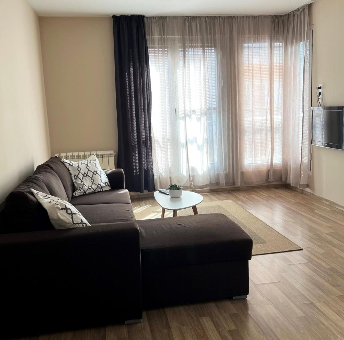 Lubata 5 Apartments - 2 bedrooms - Housity