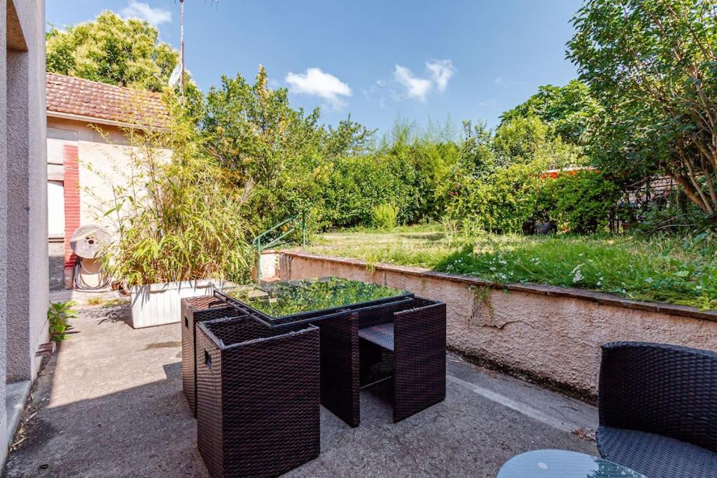 Jolie petite maison Alicia - Jardin - Cité de l'Espace - Housity