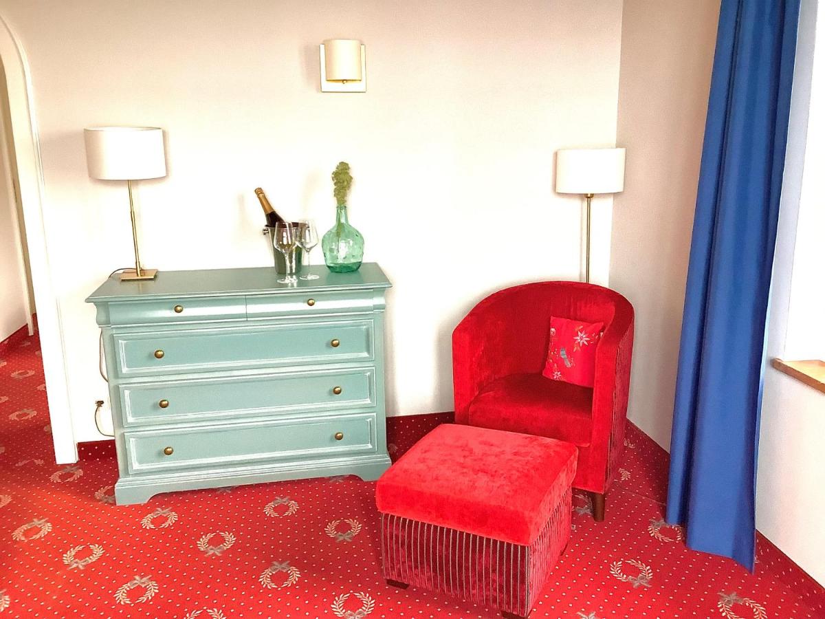 Strandhotel Berg - Housity