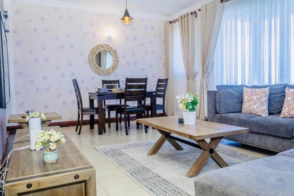 Suitetrails - Ikhaya serviced Apartments With Sea View, Nyali