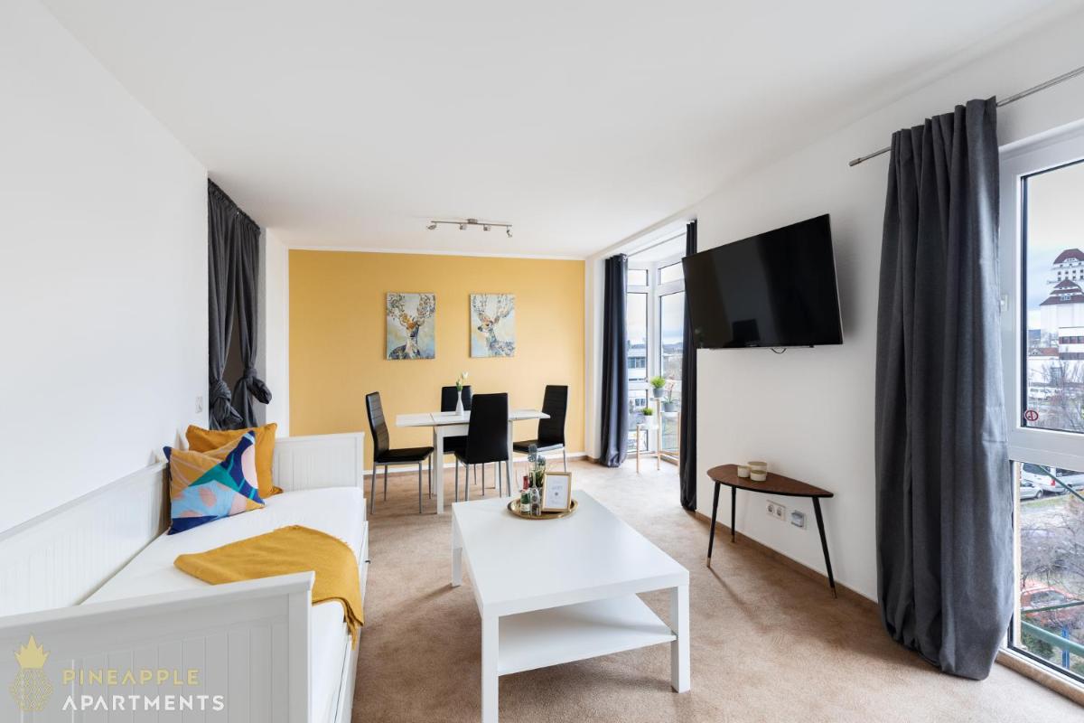 Suitetrails - Pineapple Apartments Dresden Mitte II - free parking