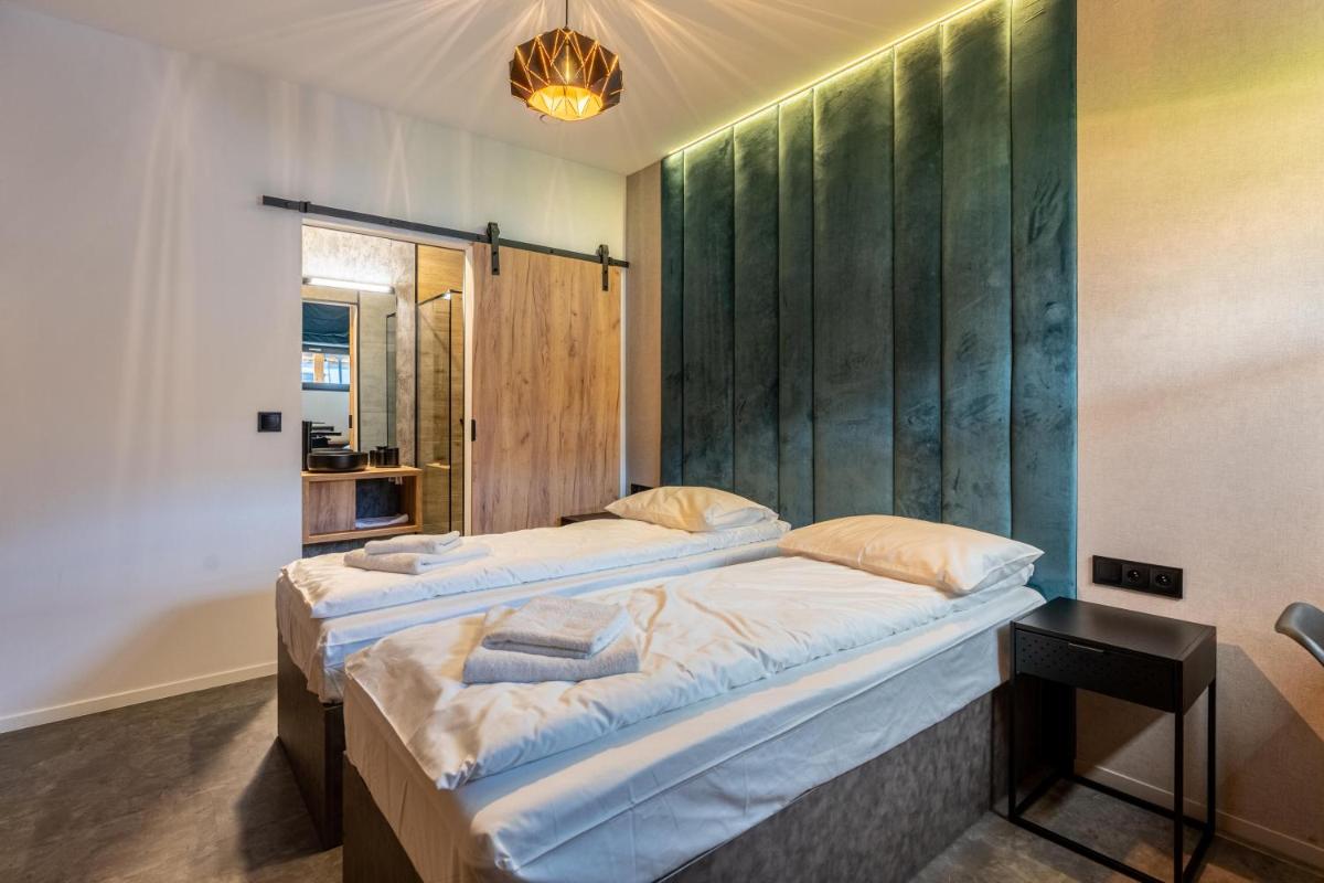 IronResorts Niedźwiedzia 25 - Housity
