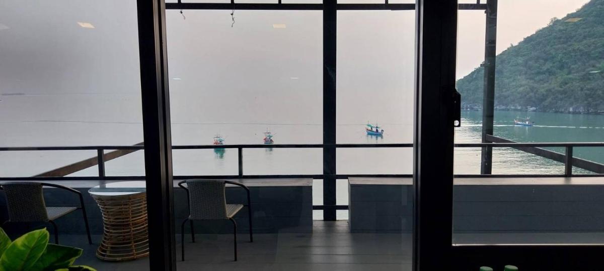 Aownoi Bay Resort - Housity