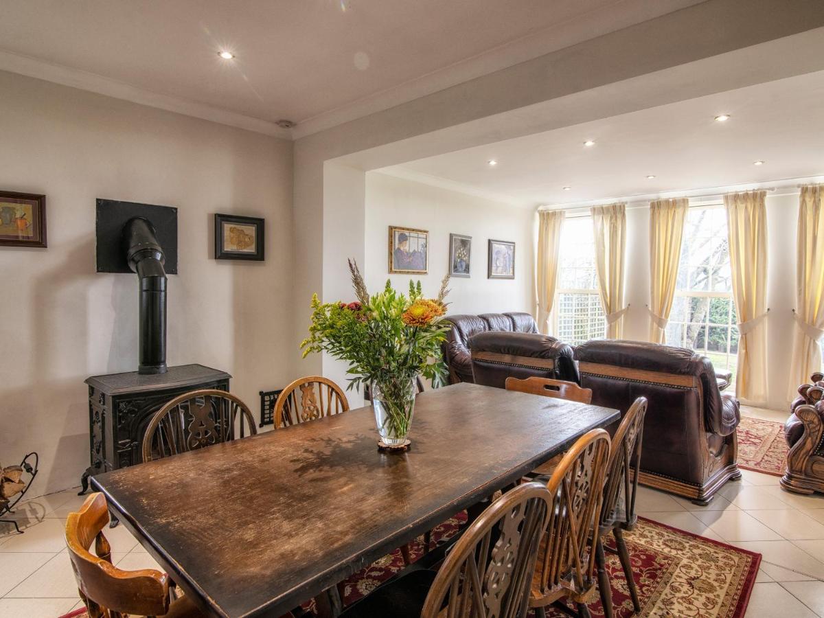 Ferry Farm House - Housity