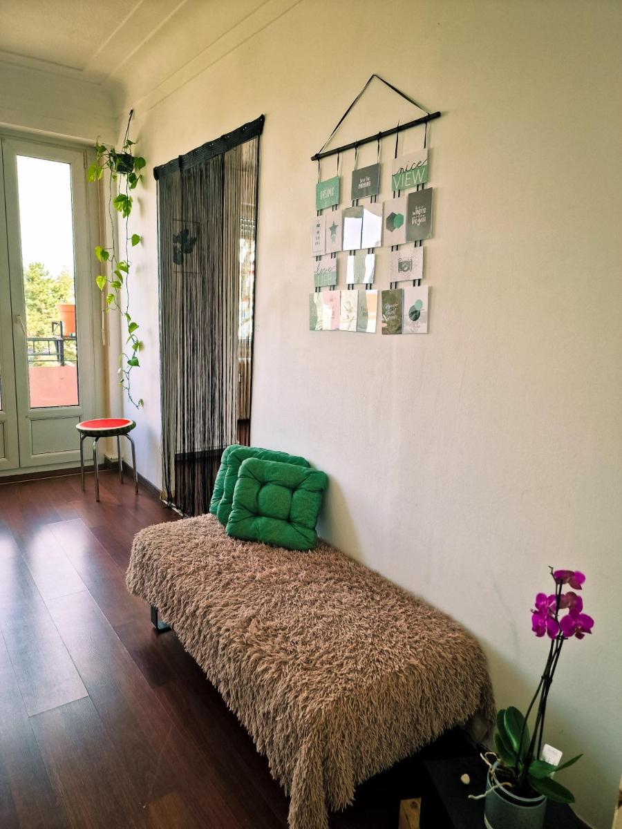Beautiful Aparment next to the border 4 room - Housity