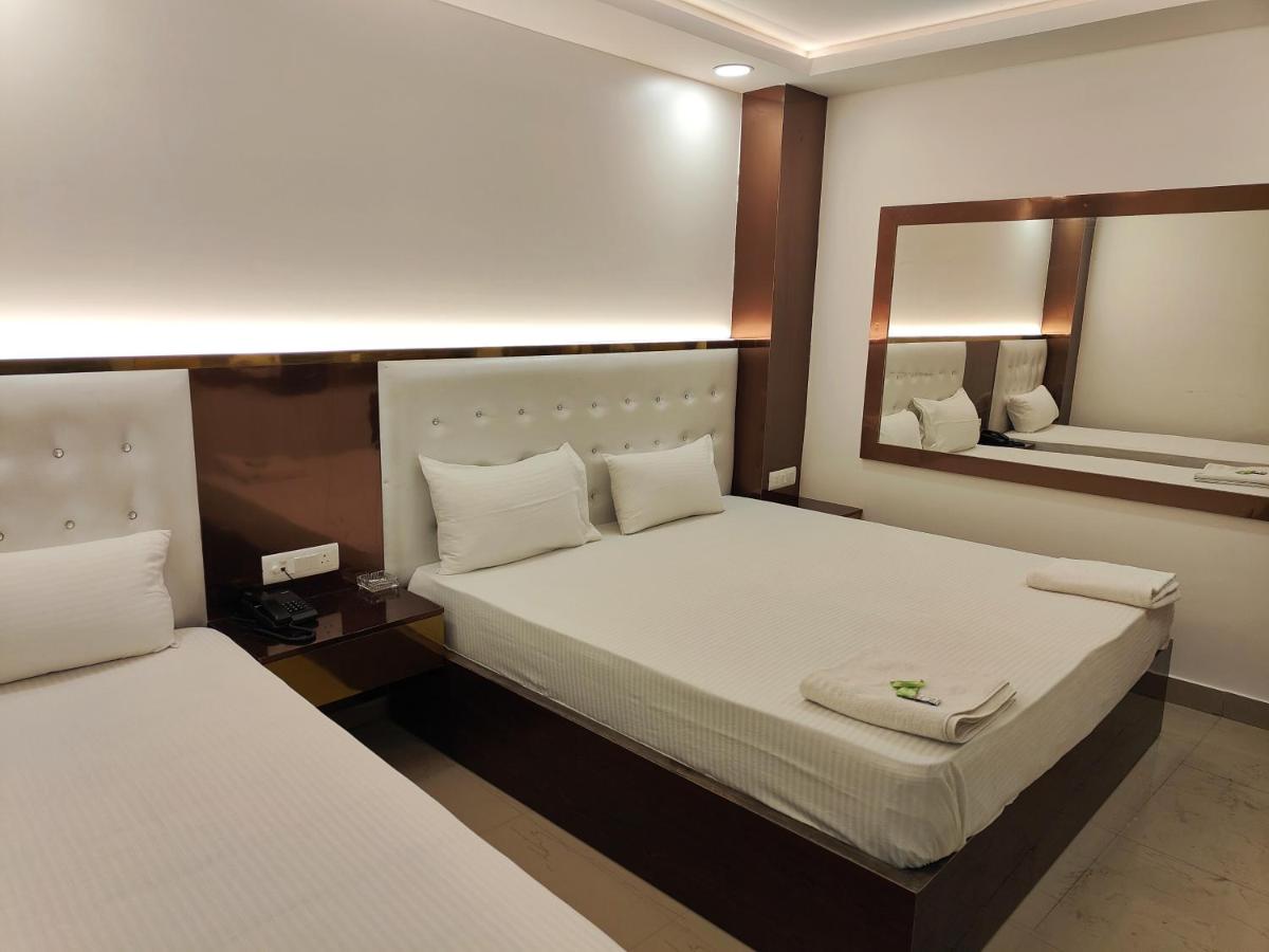 Suitetrails - Hotel Apple Villa by Sushant Travels