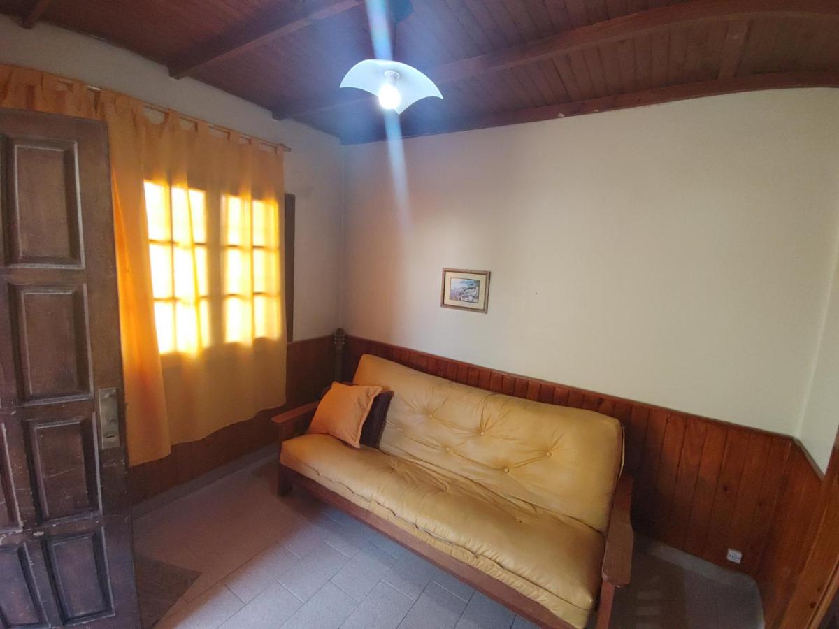 Casa familiar Rawson - Housity