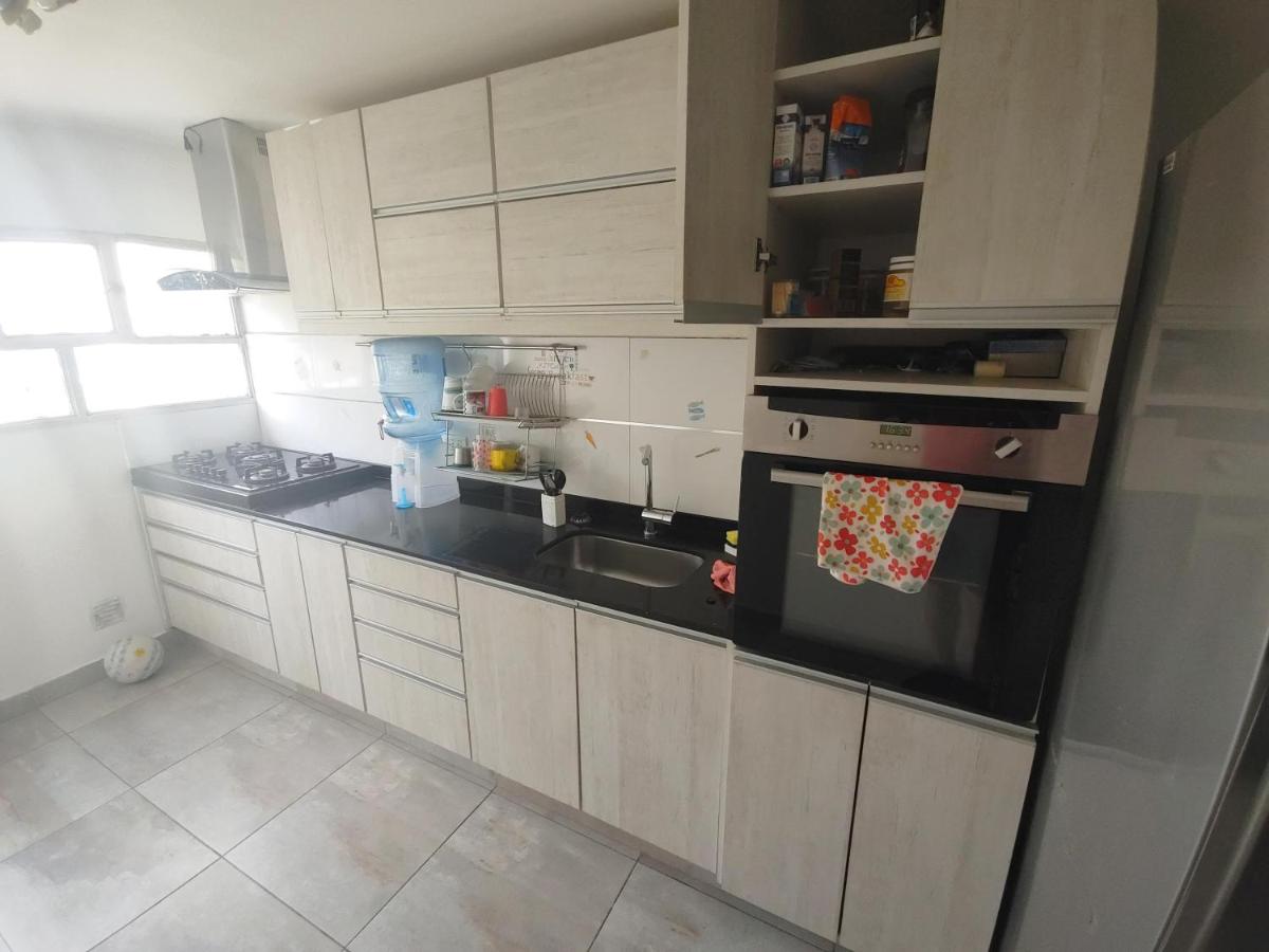 Casa familiar Rawson - Housity
