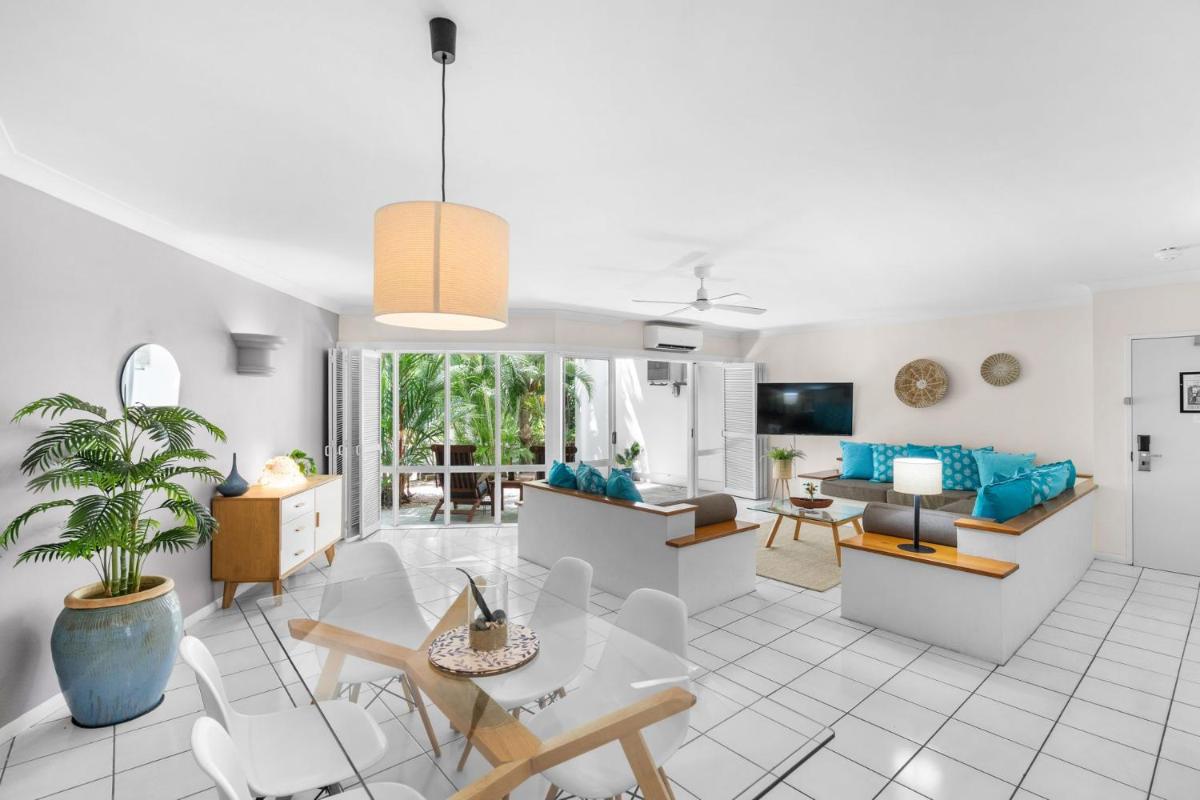 Belle Escapes Poolside Ground Floor Suite 41 Alamanda Palm Cove - Housity