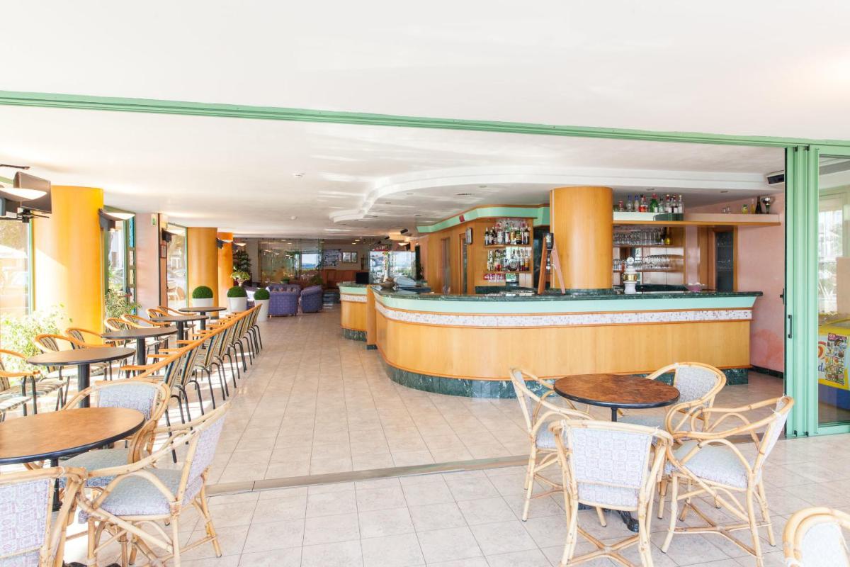 Hotel Palos - Housity