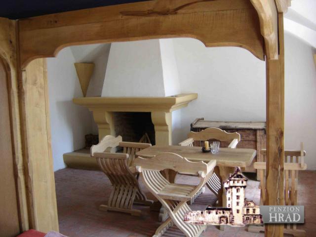 Penzion Hrad - Housity