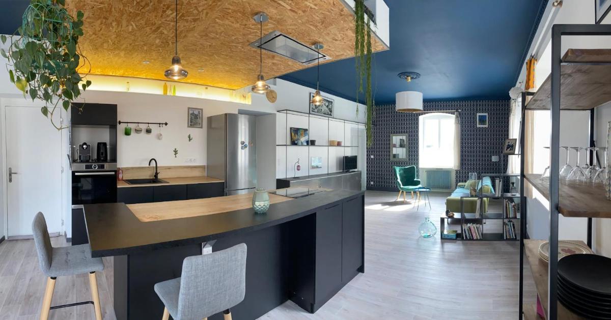 Le Gîte des 3 Tours - Tournon sur Rhône - Housity