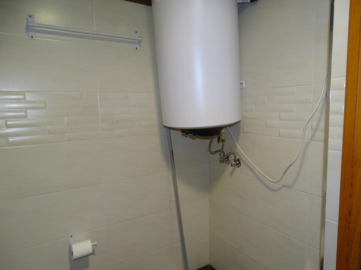 Rebeca Rooms - Housity
