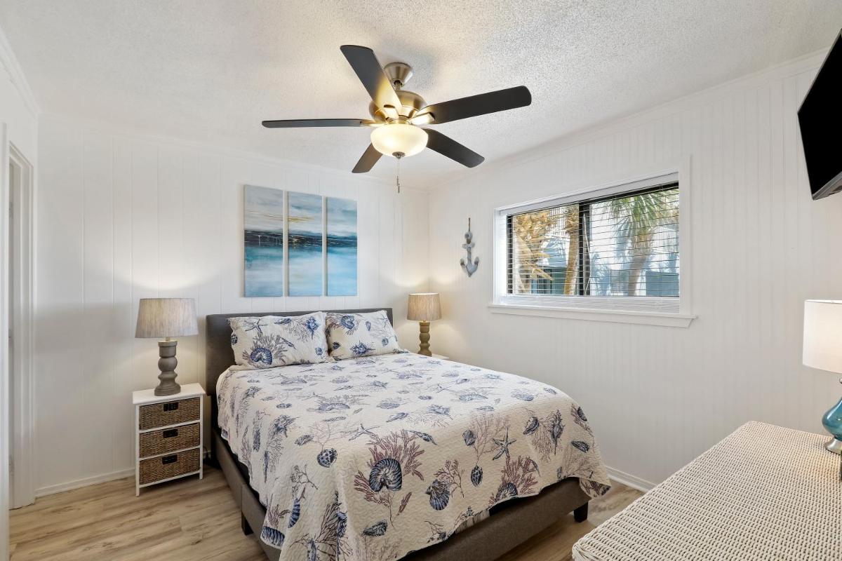 Hilton Head Resort 2103 - Housity