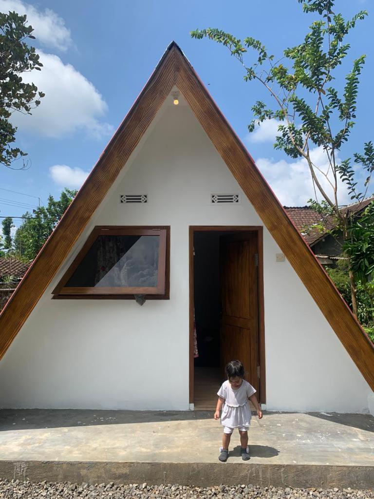 Jambusari Ijen Crater Cottage - Housity