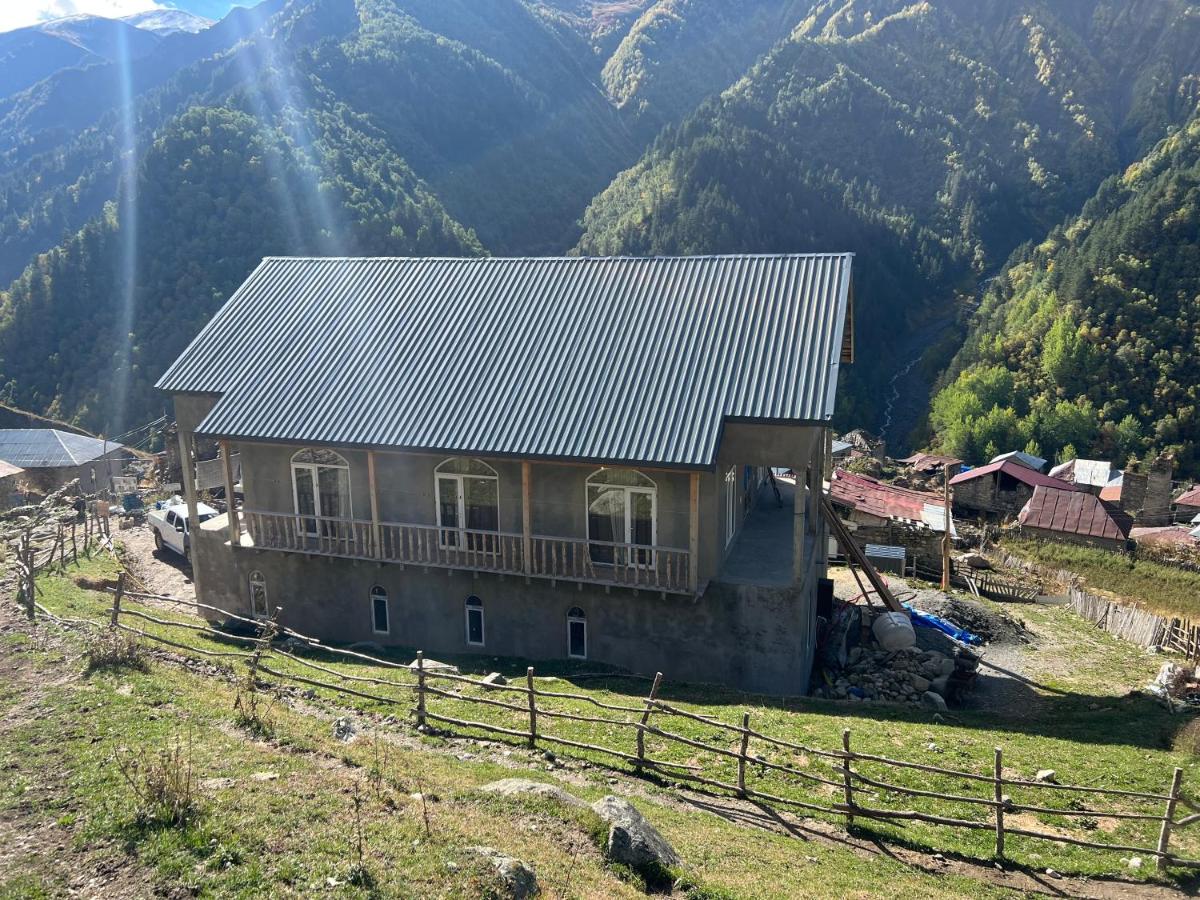 Lento Kaldani Guesthouse - Housity