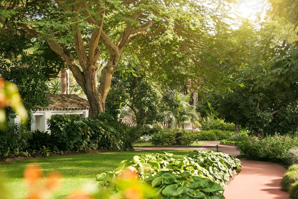 Jardín al aire libre en Marbella Club Hotel · Golf Resort & Spa
