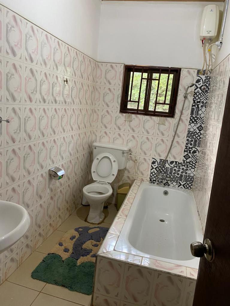 Odiha Guest Lodge - Housity