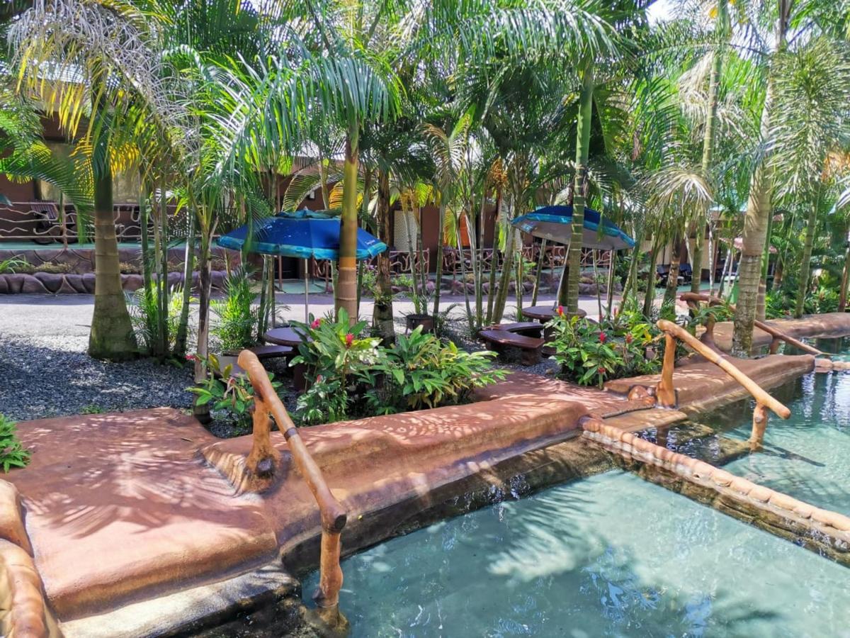 Hotel Palmera Real Hot Springs - Housity