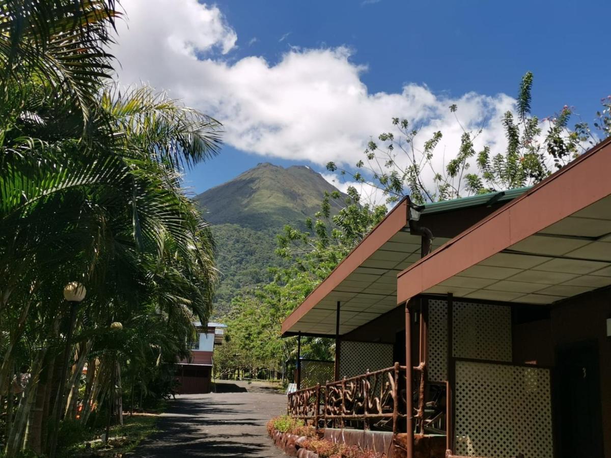 Hotel Palmera Real Hot Springs - Housity