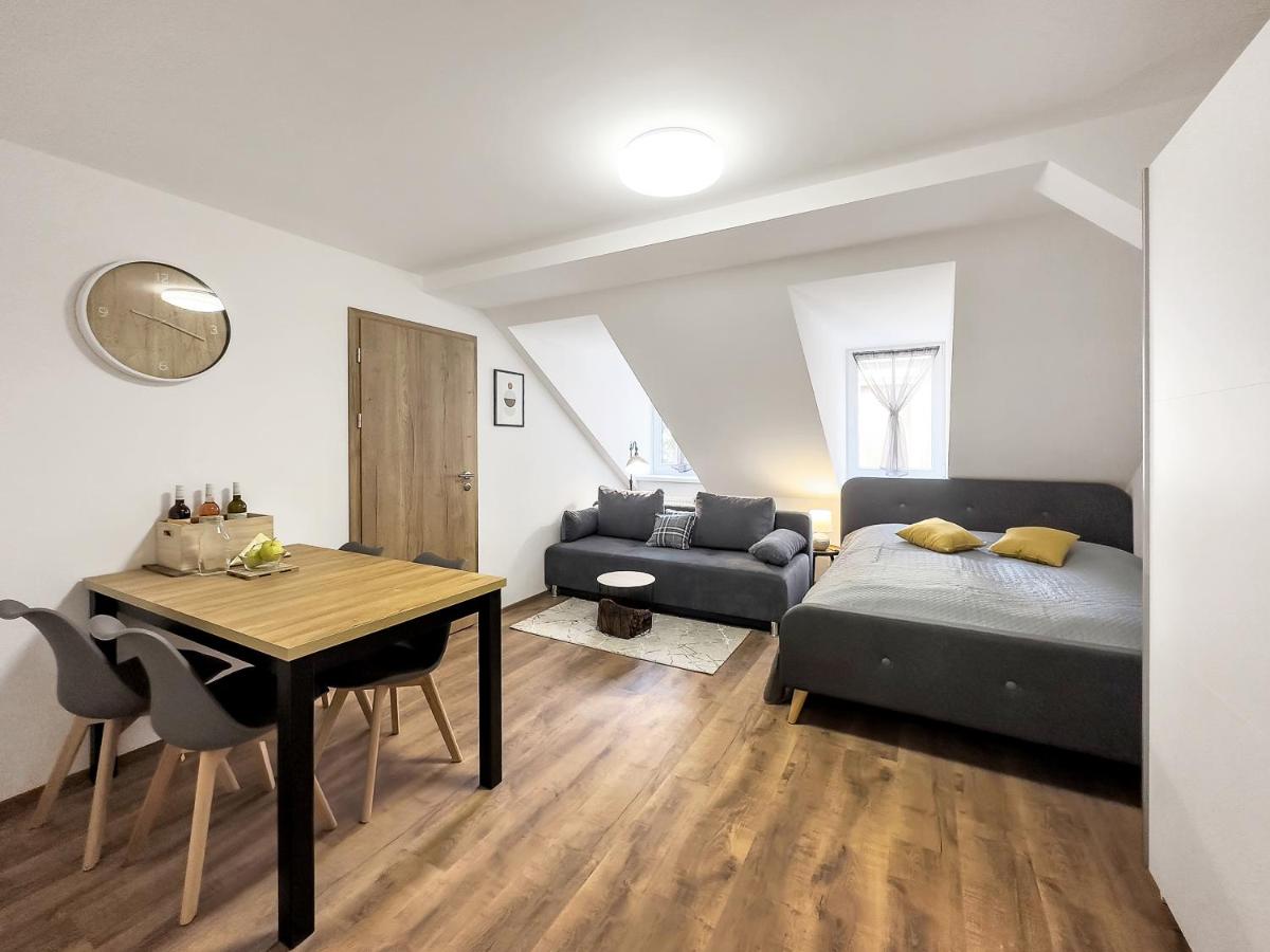Apartment KATRIN 1 - Housity