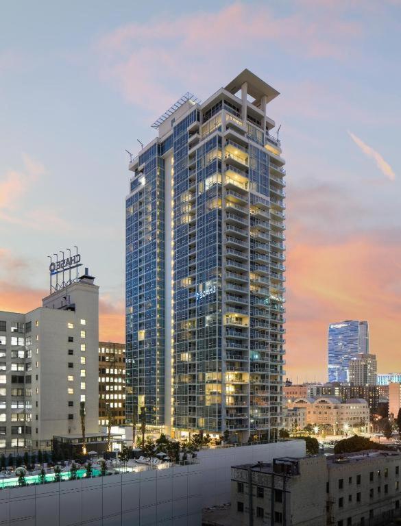 Level Downtown LA South Olive - Housity