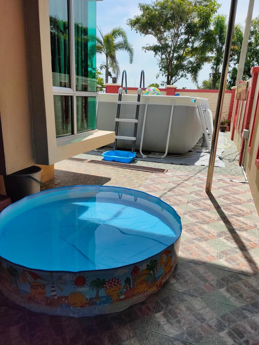 Homestay Anjung Lelasari Private Pool - Housity