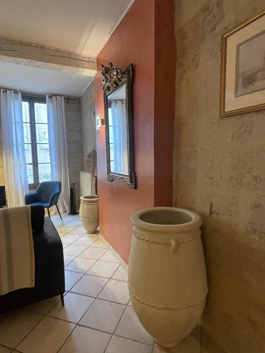 Le Cherche Midi - Appartement centre historique d'Uzès - Housity