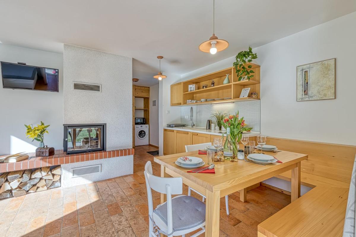 House On The Hill Wellness Chalet - Happy Rentals - Housity
