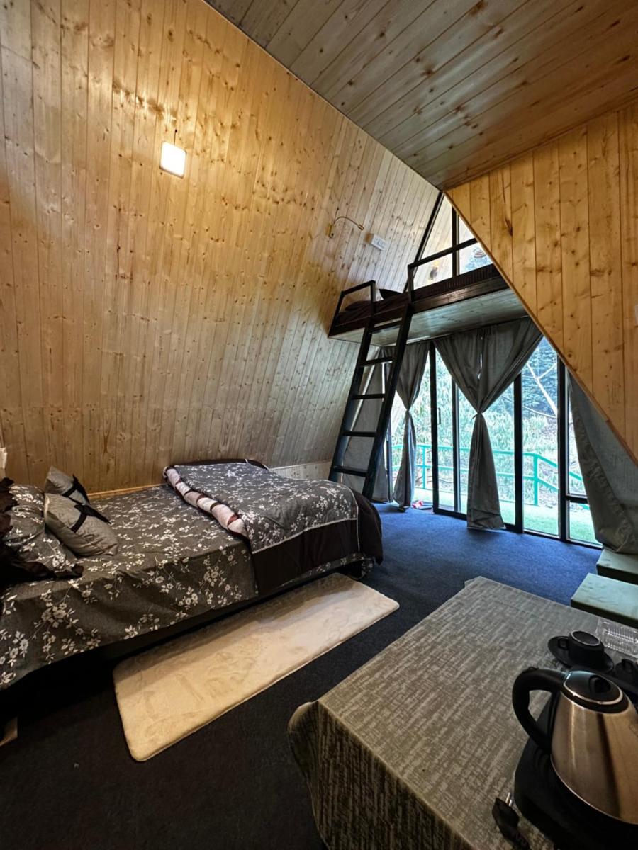 Sunshine Cafe & Cottage Riverside - Housity