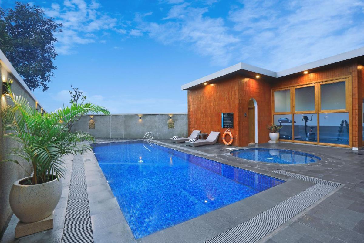 Aston Mojokerto Hotel & Conference Center - Housity