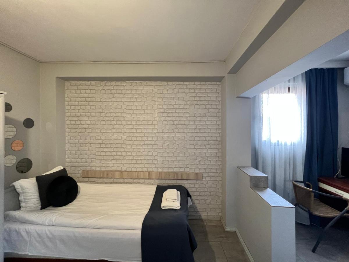 Family Hotel Central - Housity