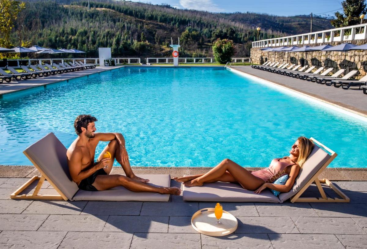 A piscina em ou perto de Grande Hotel das Caldas da Felgueira