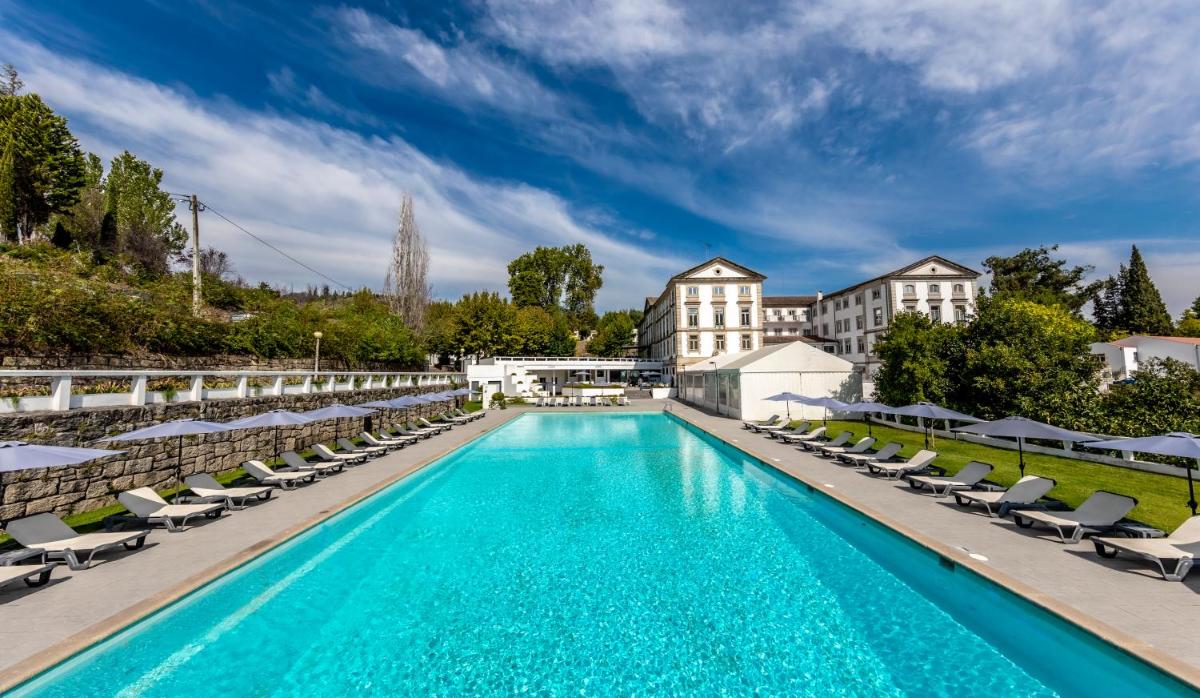 A piscina em ou perto de Grande Hotel das Caldas da Felgueira