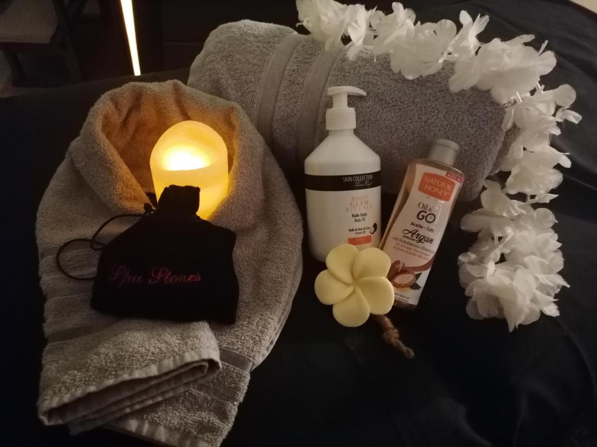 L'INSTANT ZEN NATURISTE ONLY ADULTE - Housity