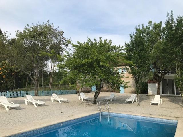 Casa rural con piscina y barbacoa en las Rias Baixas - Housity