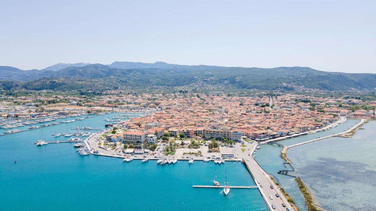 Hotel Lefkas - Housity