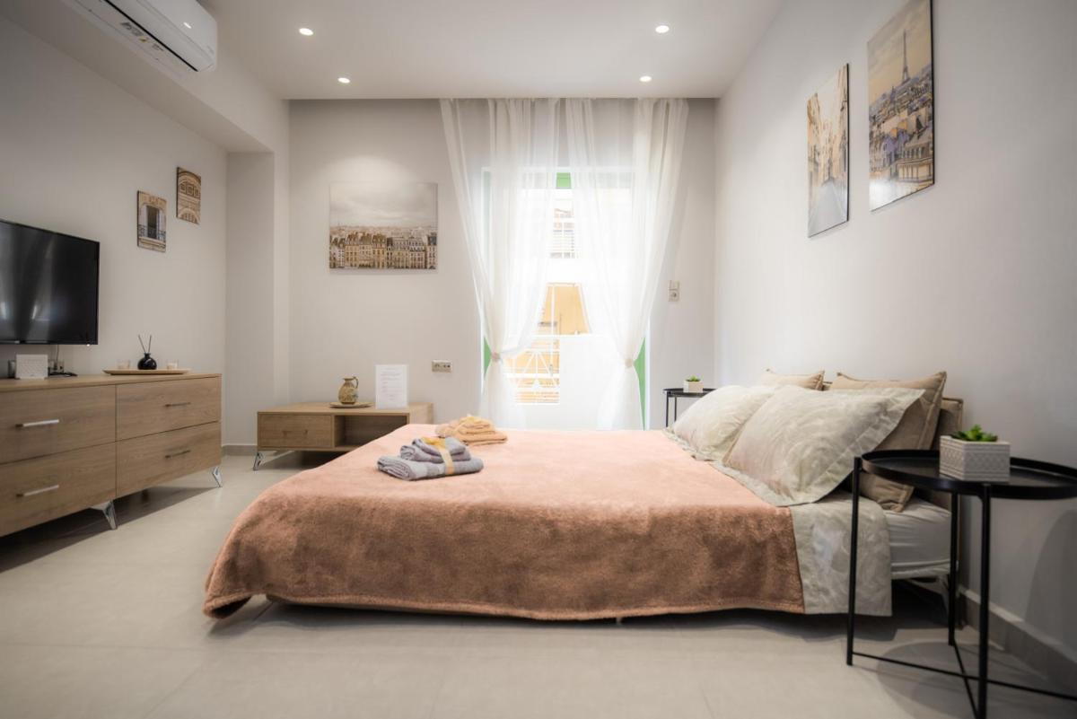 LOUTRAKI HOUSE - Housity