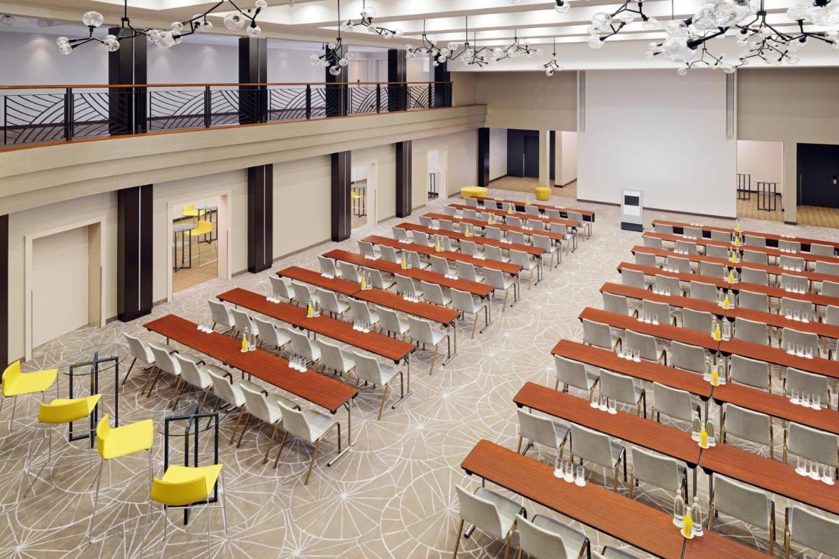 Der Geschäftsbereich oder Konferenzraum in der Unterkunft Cologne Marriott Hotel