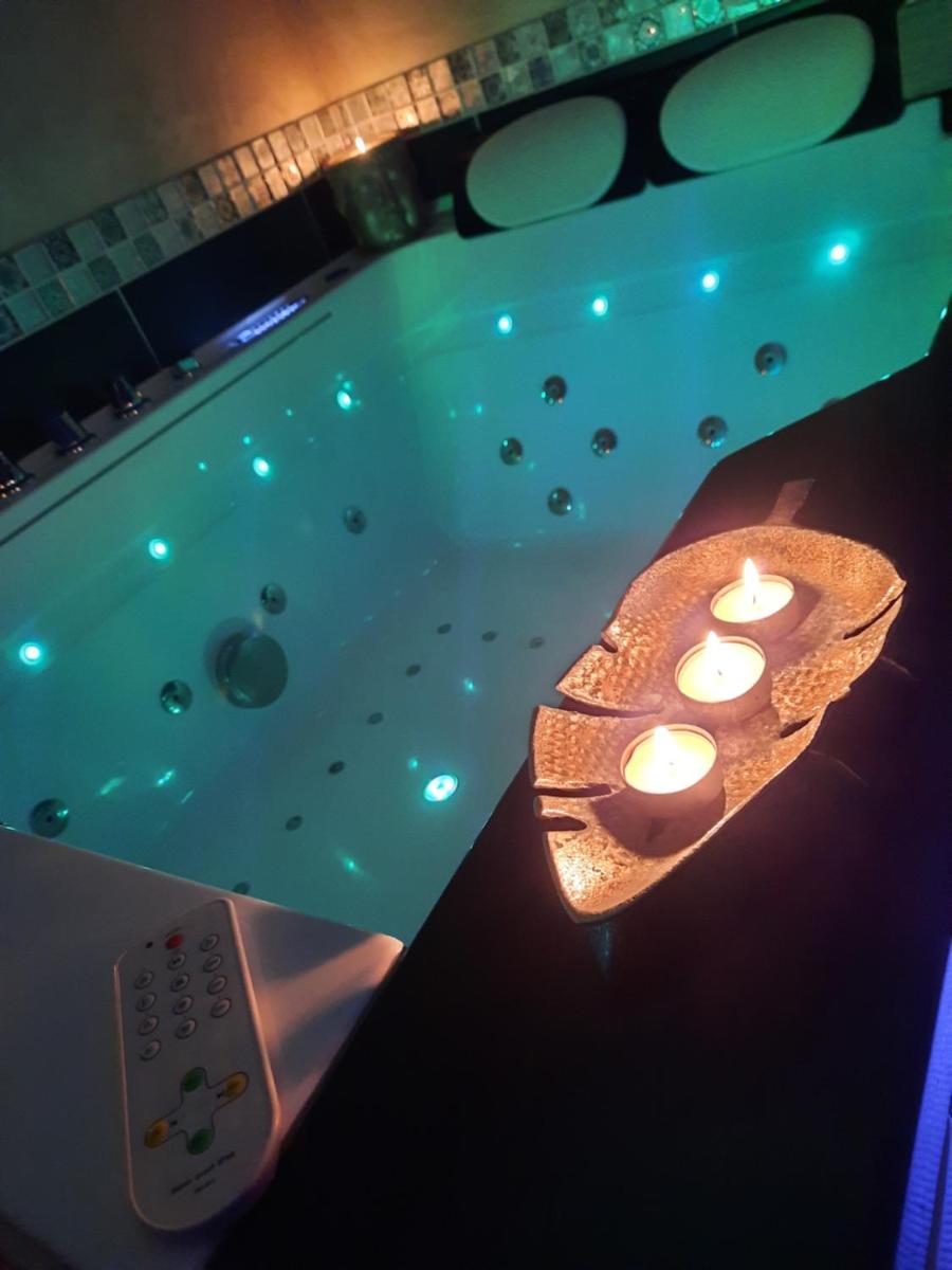 Le temps d'une pause ailleurs - Housity