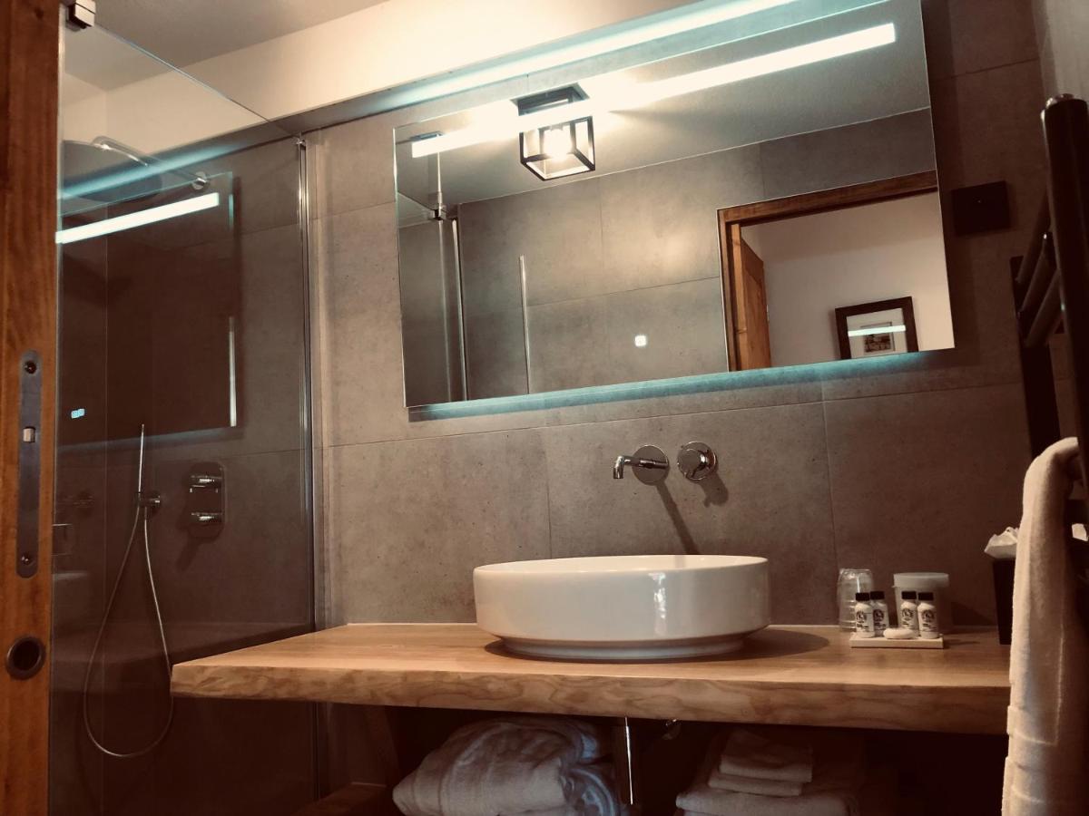 Salle de bains dans l'établissement Terra-Beka Lodge