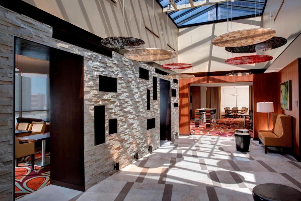 Dallas Marriott Downtown - Housity