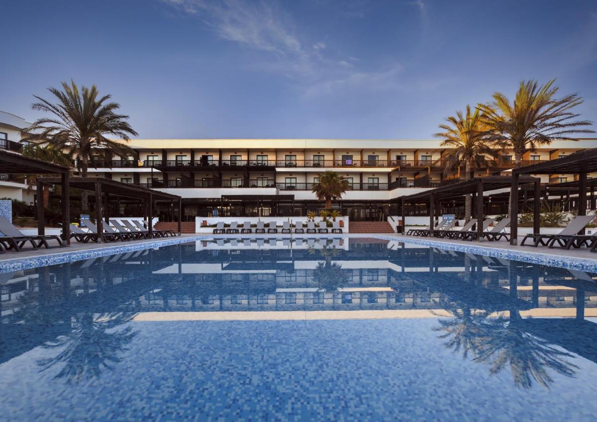 Piscina en o cerca de Barceló Cabo de Gata